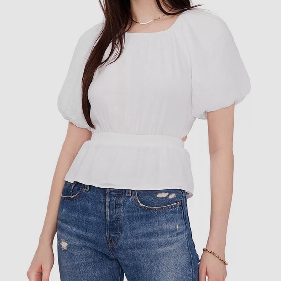 1. STATE  top. Size Small. Cut out Back. Buttons. - Picture 2 of 6